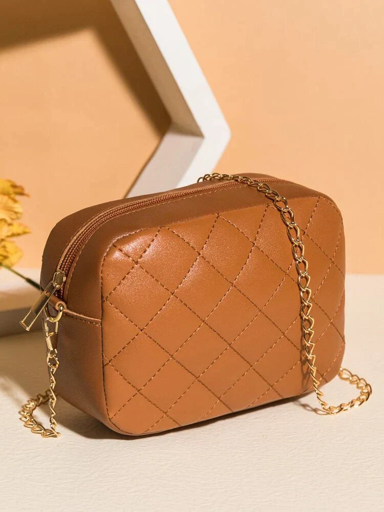 Urban Chic Crossbody Bag - Black