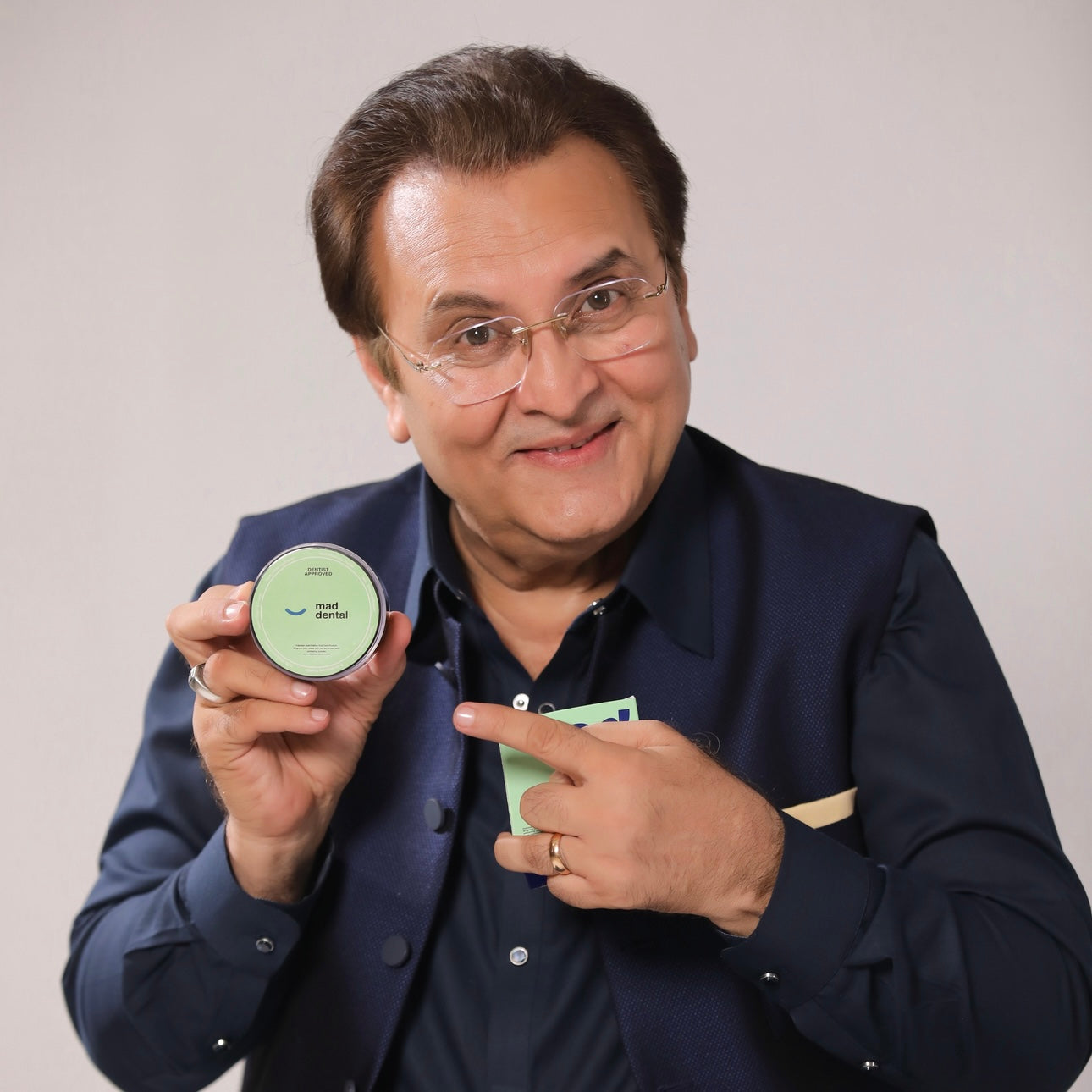 MAD Teeth Powder