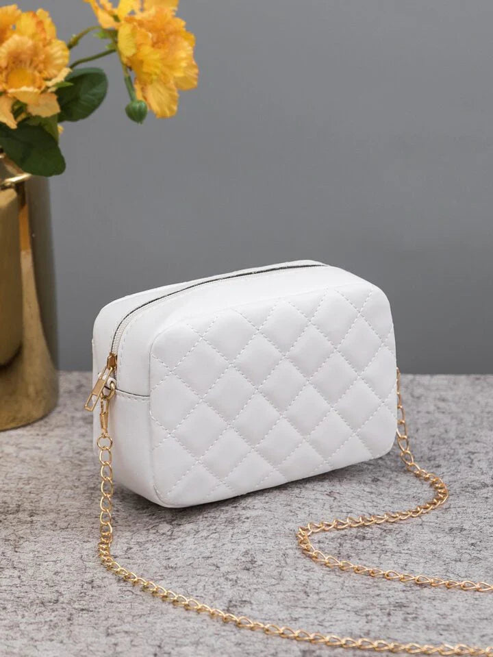 Urban Chic Crossbody Bag - Black