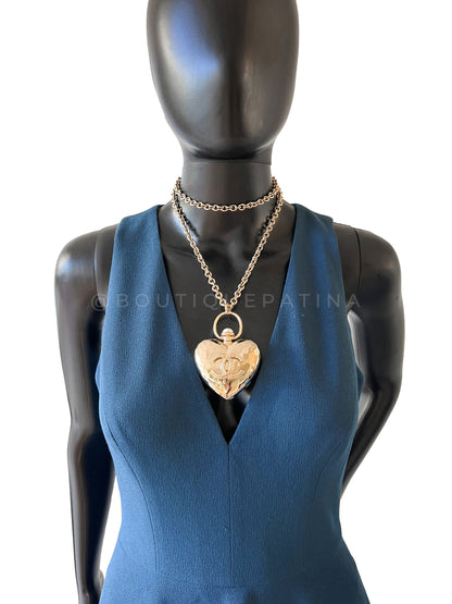Chanel Giant Heart Locket Necklace 22C Pendant K2O