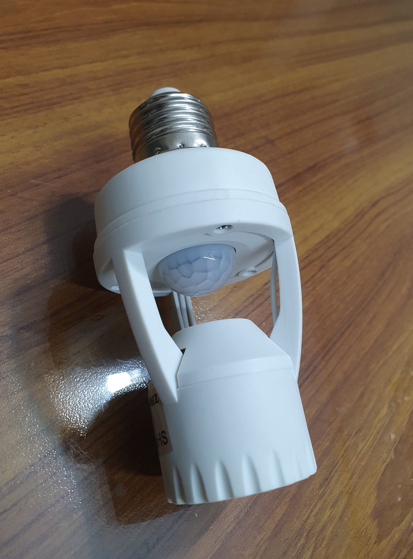 Infrared PIR Motion Sensor JHW-GL01 LED Light Lamp Bulb Holder Socket Switch